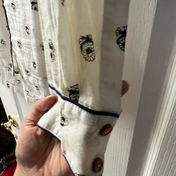 Tops - Picture 4 of 6